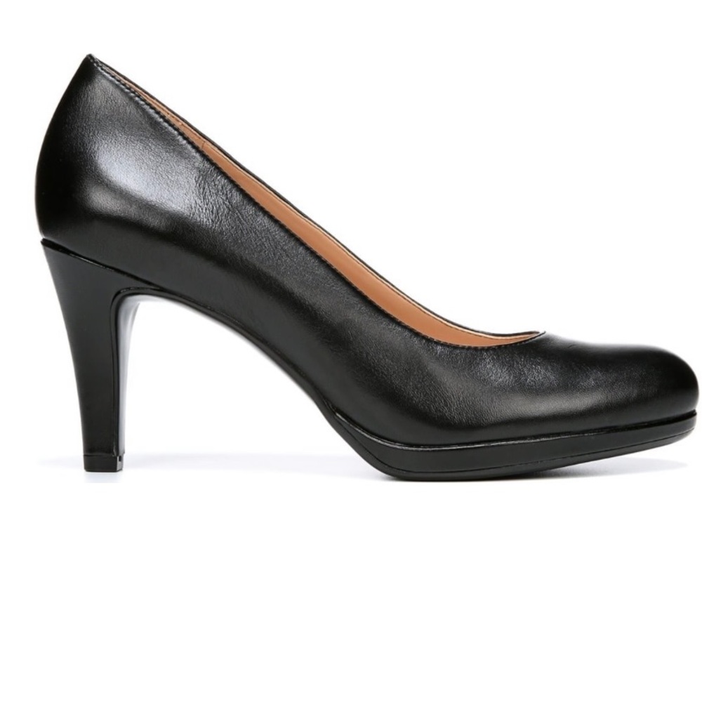 Naturalizers Michelle Pump, Black Leather Size 9 🖤